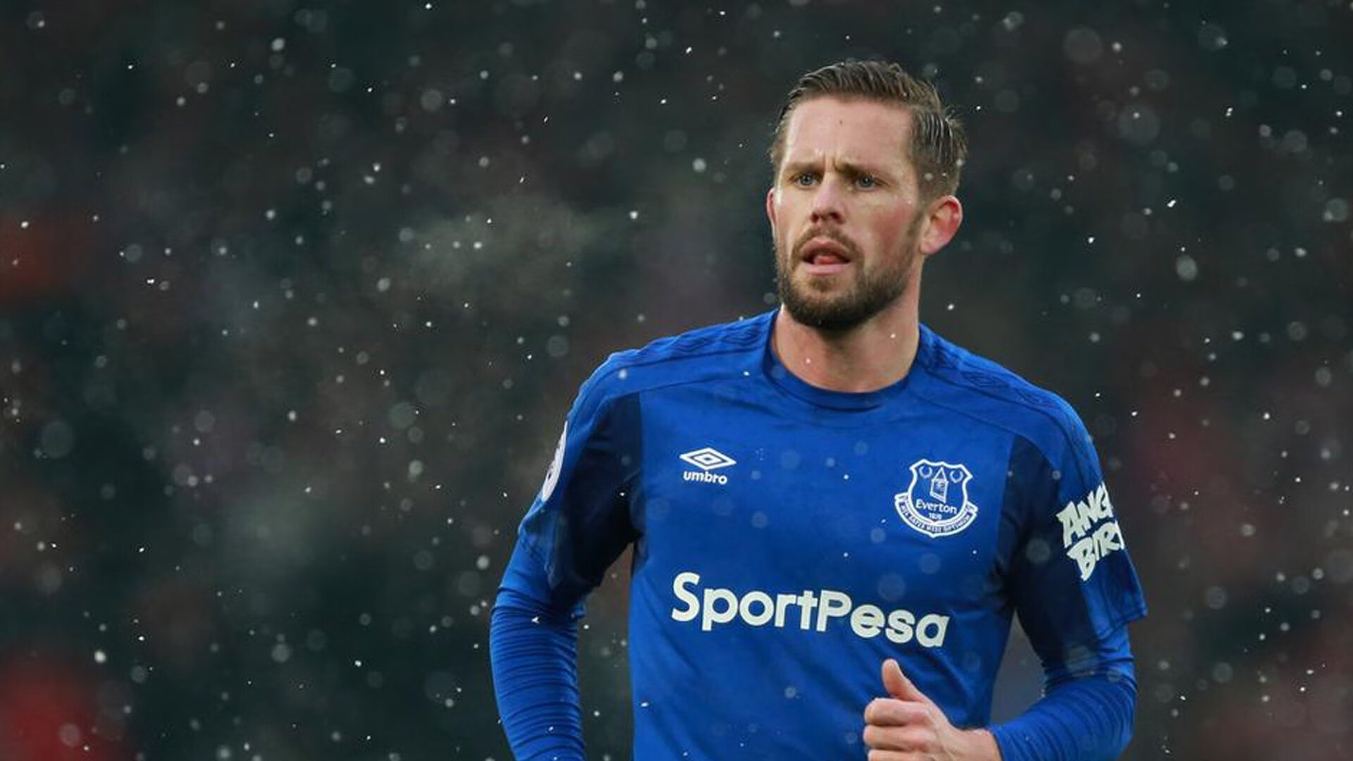 Doinb爆冷击败西班牙队，出色防守引爆全场！